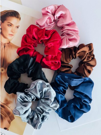 Scrunchie szatén hajgumi - szürke