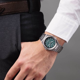 Hodinky CITIZEN AW0130-85XE
